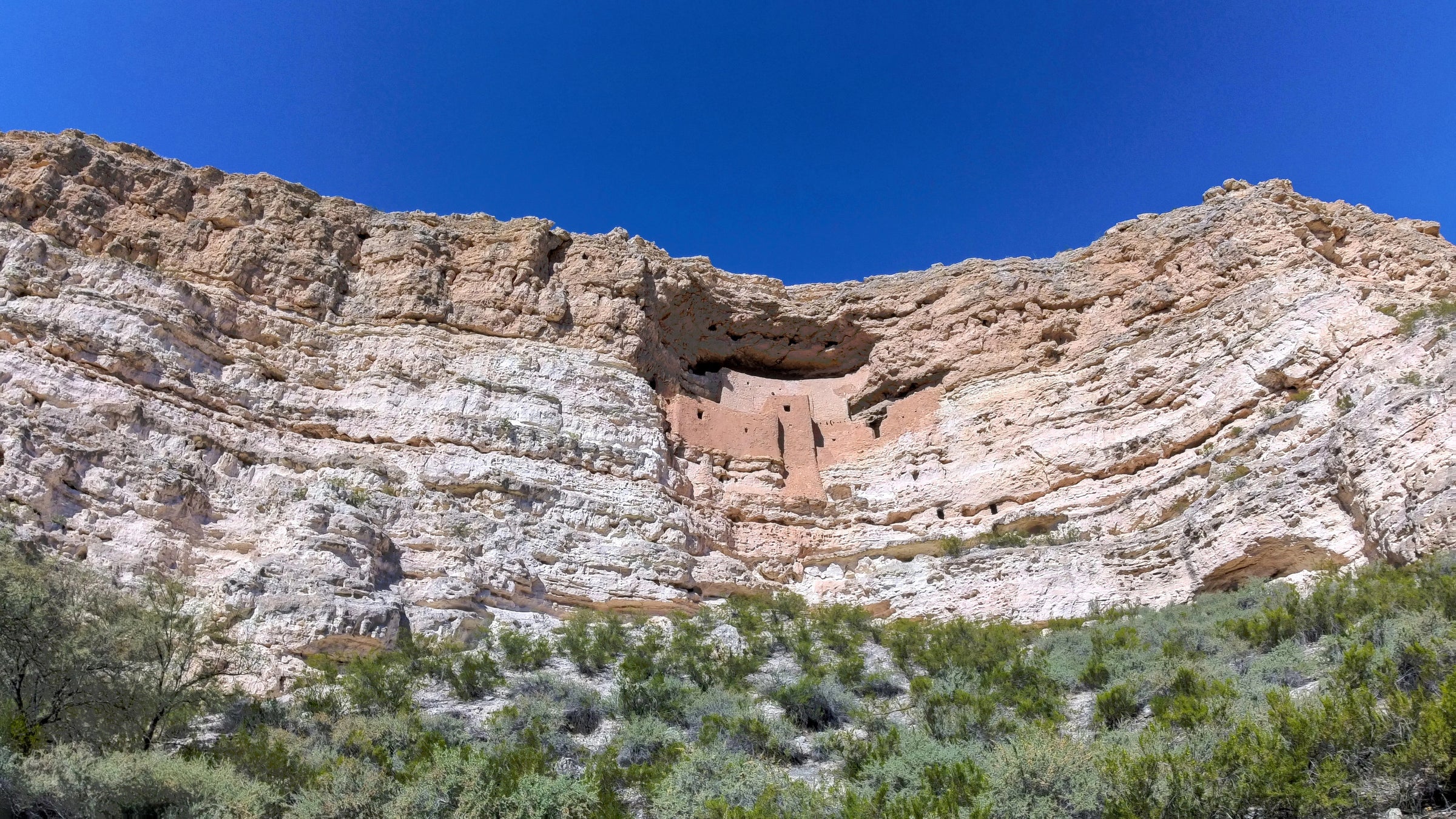 Comfort.Cove.Montezuma.Castle